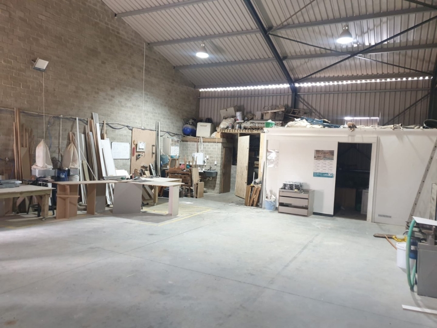 To Let commercial Property for Rent in Pacaltsdorp Western Cape